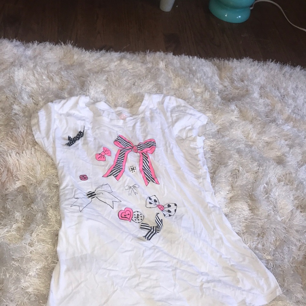 bow shirt